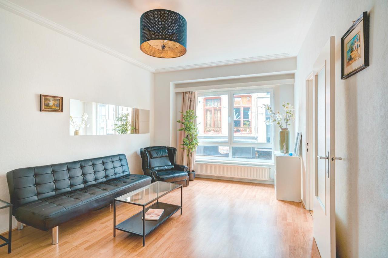 Cute Cozy Apartment In Historic Center Antwerpen Exteriör bild